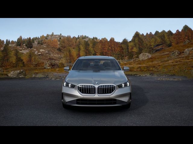 2025 BMW 5 Series 530i