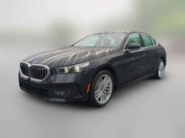 2025 BMW 5 Series 530i