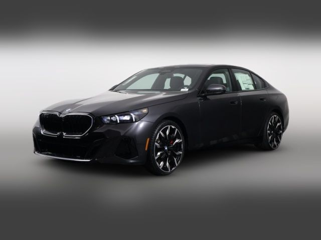 2025 BMW 5 Series 530i