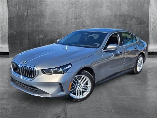 2025 BMW 5 Series 530i