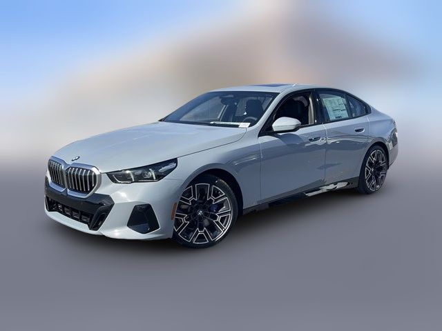2025 BMW 5 Series 530i