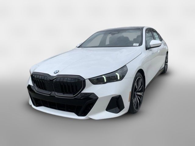 2025 BMW 5 Series 530i