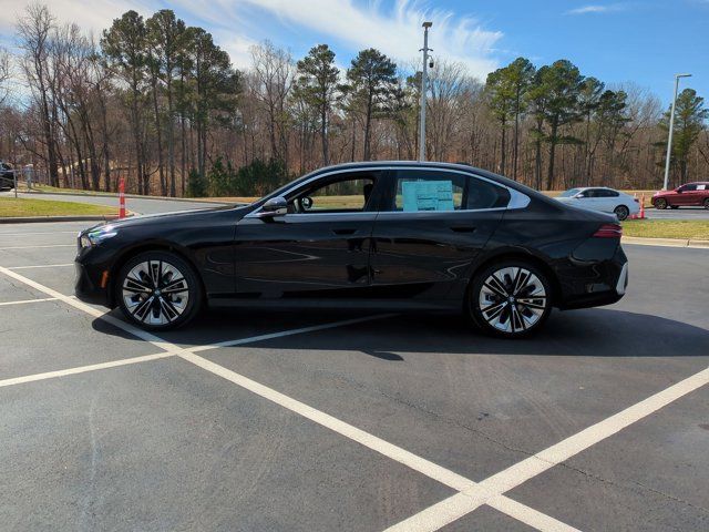 2025 BMW 5 Series 530i