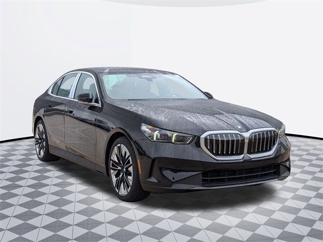 2025 BMW 5 Series 530i xDrive