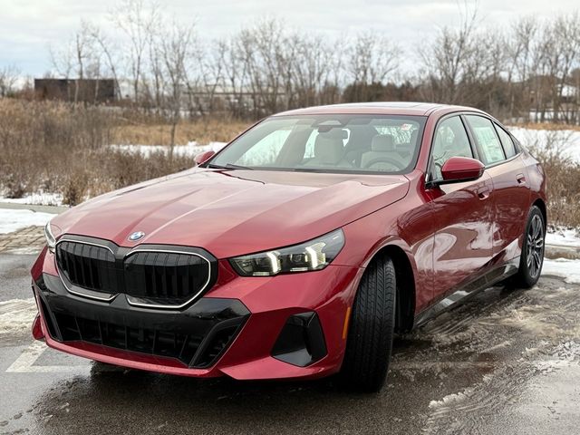 2025 BMW 5 Series 530i xDrive