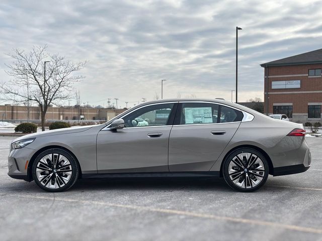 2025 BMW 5 Series 530i xDrive