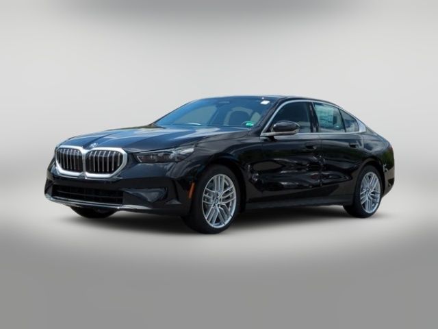 2025 BMW 5 Series 530i xDrive