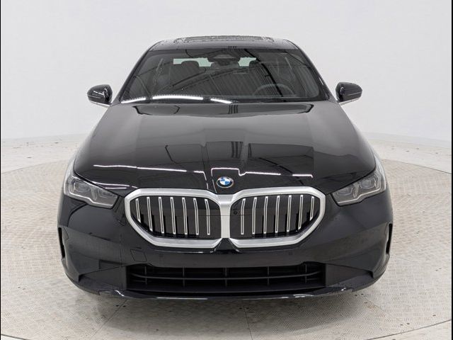 2025 BMW 5 Series 530i xDrive