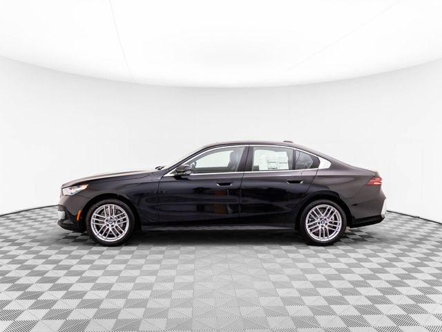 2025 BMW 5 Series 530i xDrive