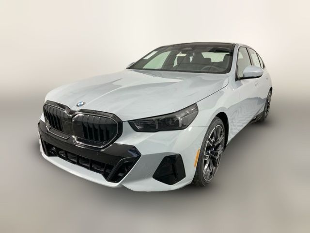2025 BMW 5 Series 530i xDrive