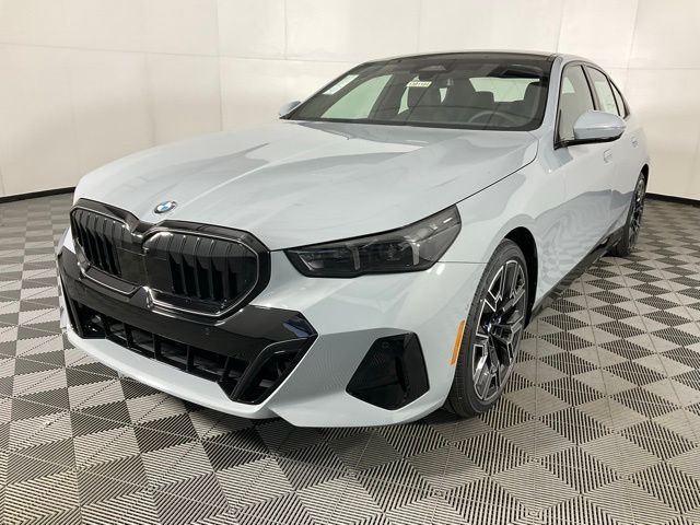 2025 BMW 5 Series 530i xDrive