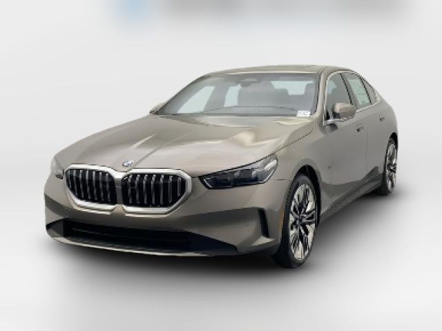 2025 BMW 5 Series 530i xDrive