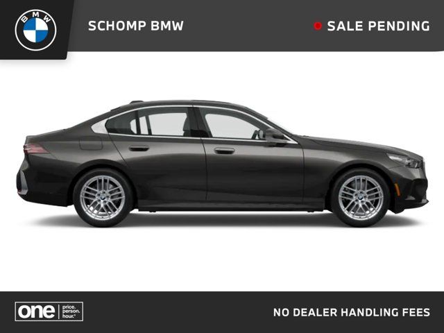 2025 BMW 5 Series 530i xDrive