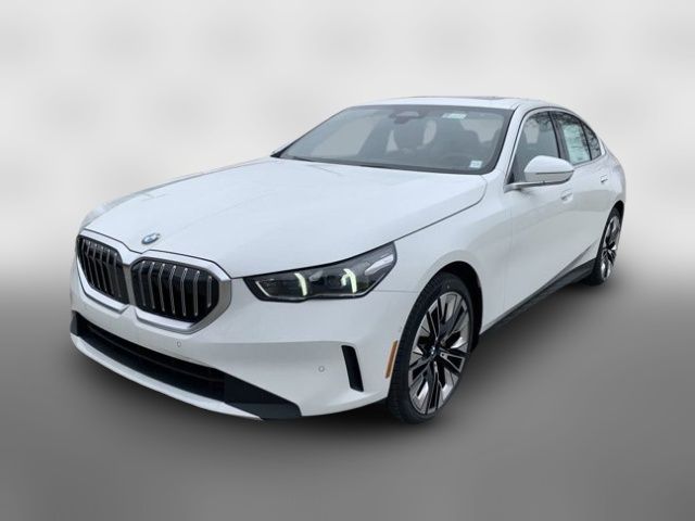 2025 BMW 5 Series 530i xDrive