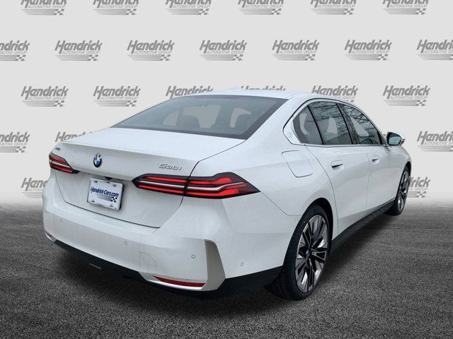 2025 BMW 5 Series 530i xDrive