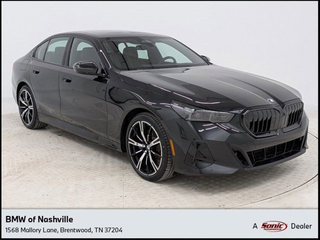 2025 BMW 5 Series 530i xDrive