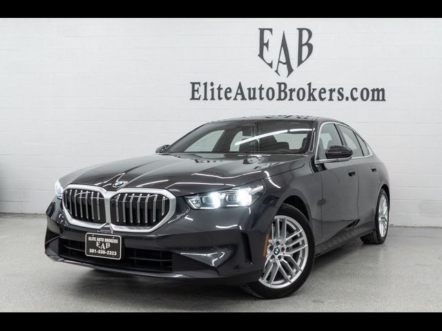 2025 BMW 5 Series 530i xDrive