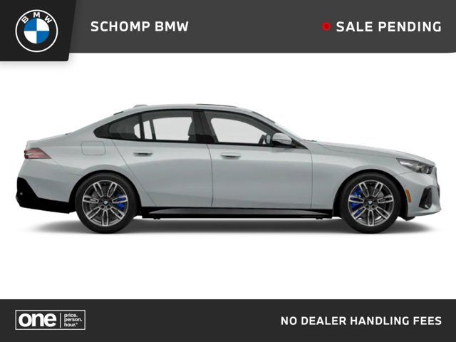 2025 BMW 5 Series 530i xDrive