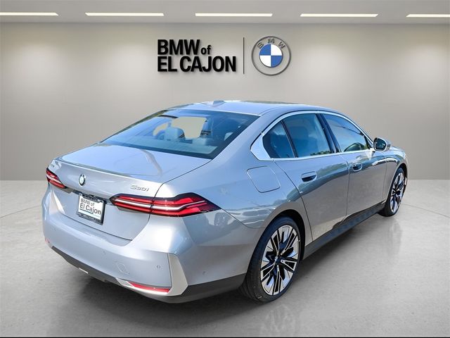 2025 BMW 5 Series 530i xDrive