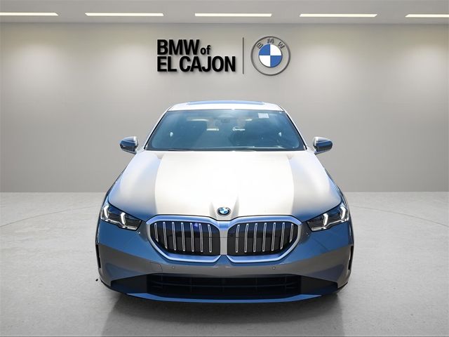 2025 BMW 5 Series 530i xDrive