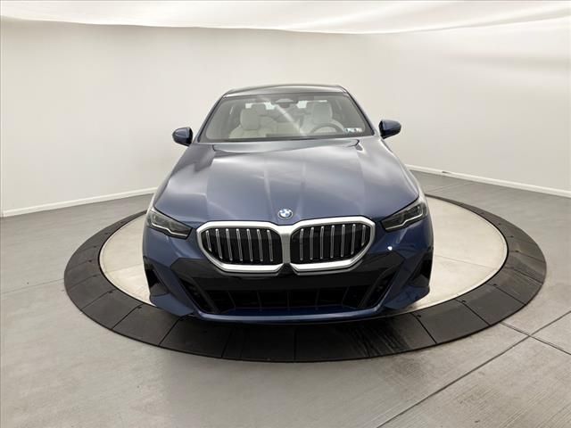 2025 BMW 5 Series 530i xDrive