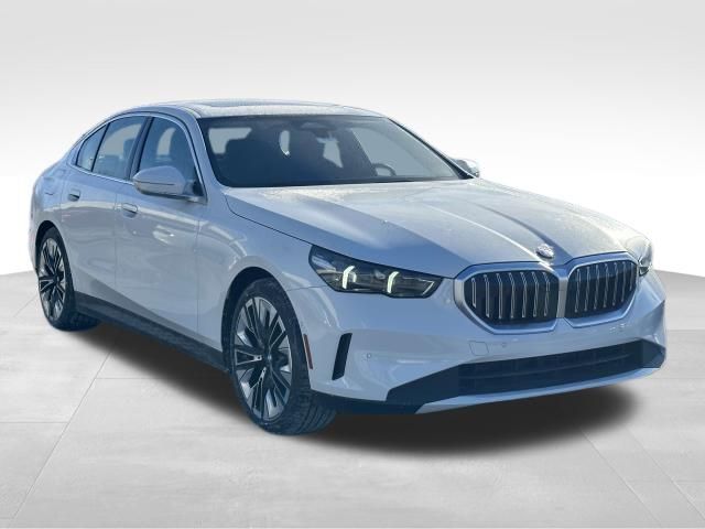 2025 BMW 5 Series 530i xDrive