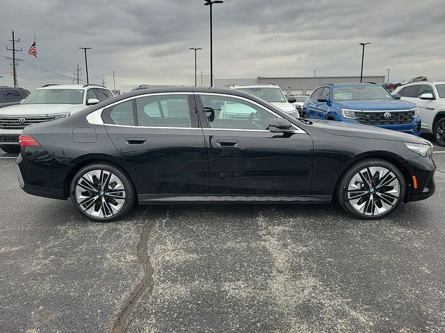 2025 BMW 5 Series 530i xDrive