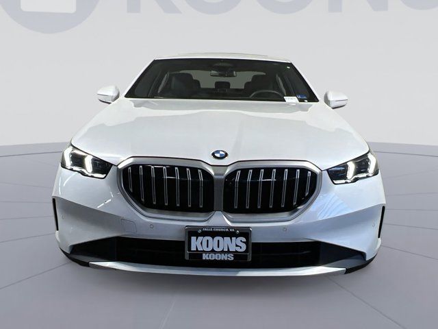 2025 BMW 5 Series 530i xDrive