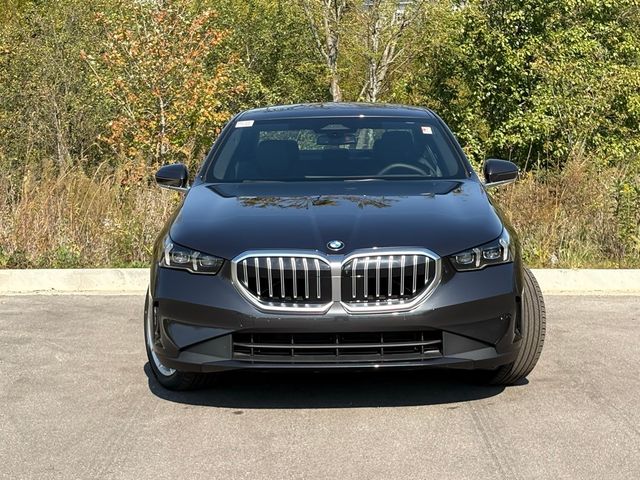 2025 BMW 5 Series 530i xDrive