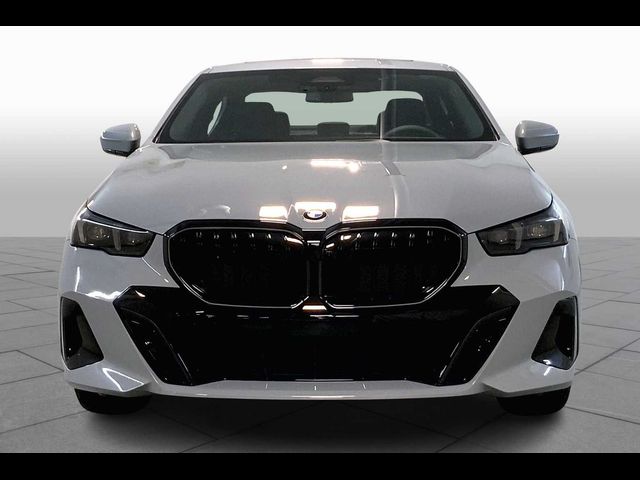 2025 BMW 5 Series 530i xDrive
