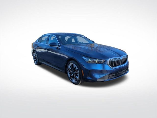 2025 BMW 5 Series 530i xDrive