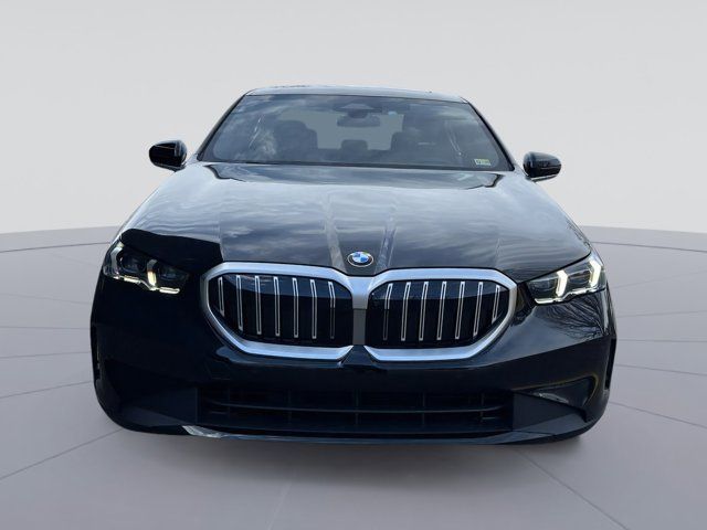 2025 BMW 5 Series 530i xDrive