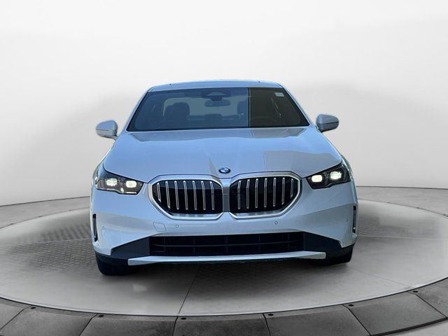 2025 BMW 5 Series 530i xDrive