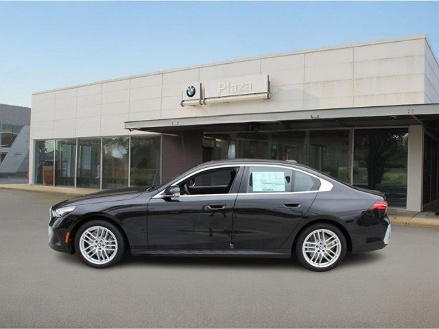 2025 BMW 5 Series 530i xDrive