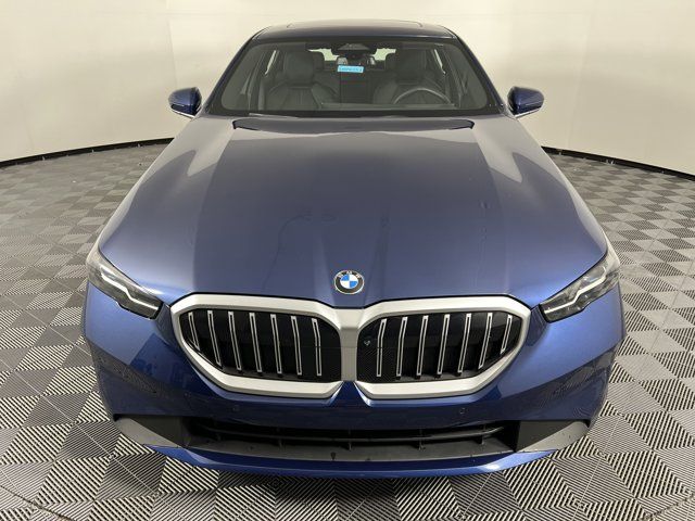 2025 BMW 5 Series 530i xDrive