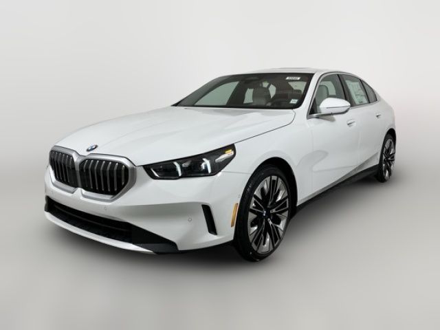 2025 BMW 5 Series 530i xDrive