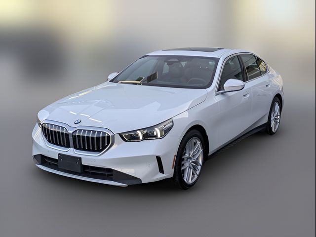 2025 BMW 5 Series 530i xDrive