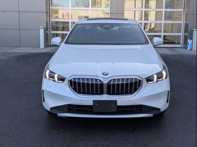 2025 BMW 5 Series 530i xDrive