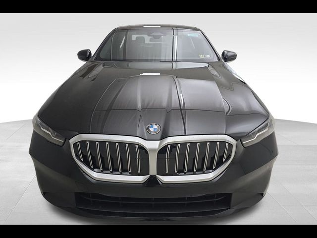 2025 BMW 5 Series 530i xDrive