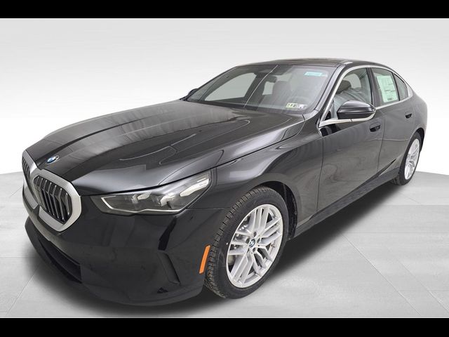 2025 BMW 5 Series 530i xDrive