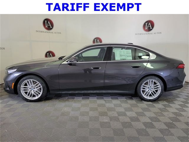 2025 BMW 5 Series 530i xDrive