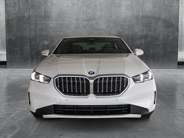 2025 BMW 5 Series 530i xDrive