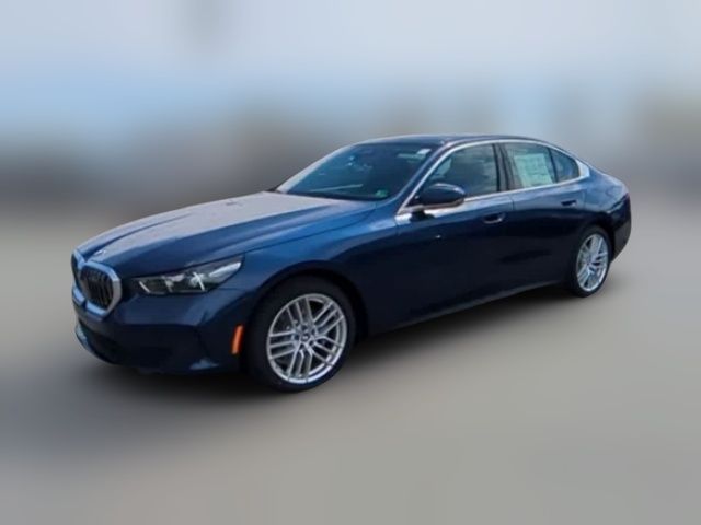 2025 BMW 5 Series 530i xDrive