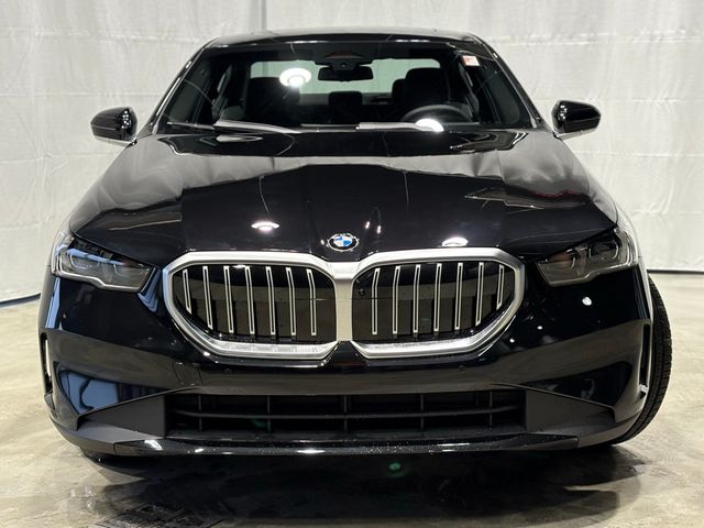 2025 BMW 5 Series 530i xDrive