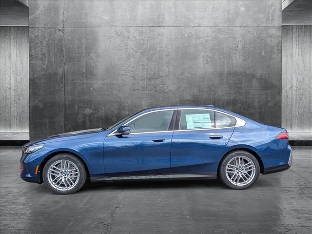 2025 BMW 5 Series 530i xDrive