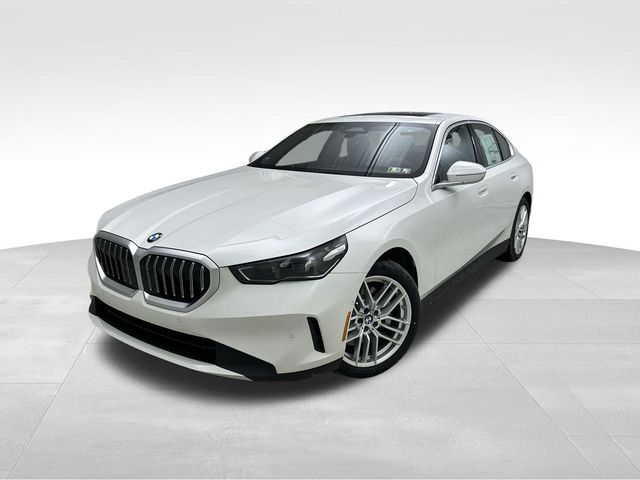 2025 BMW 5 Series 530i xDrive