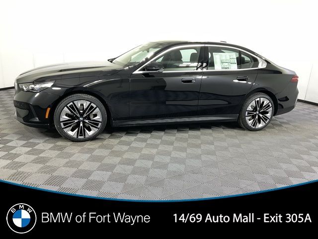 2025 BMW 5 Series 530i xDrive