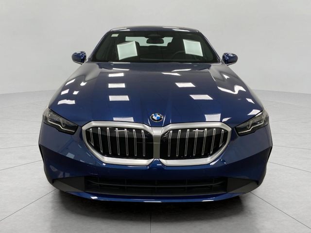 2025 BMW 5 Series 530i xDrive