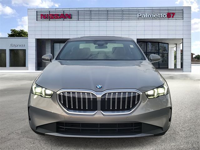 2025 BMW 5 Series 540i xDrive