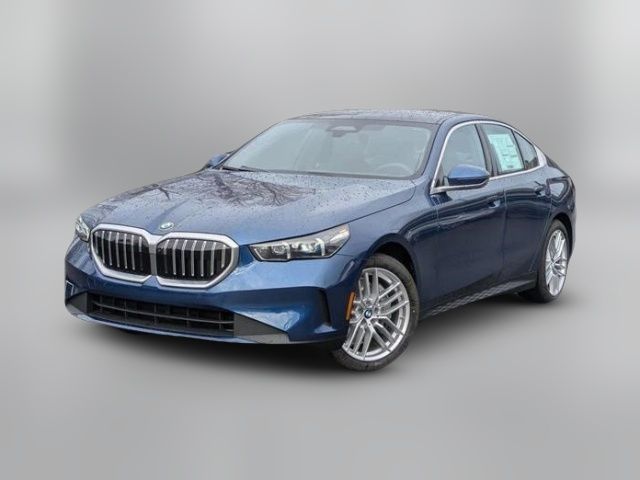 2025 BMW 5 Series 540i xDrive